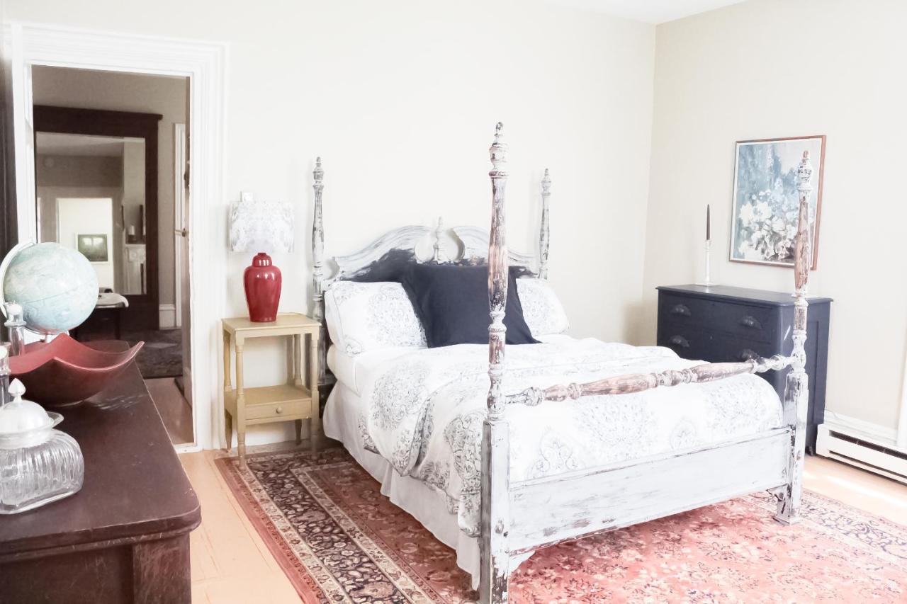 Honeysuckle Suite Apartment In Downtown Rockland Dış mekan fotoğraf